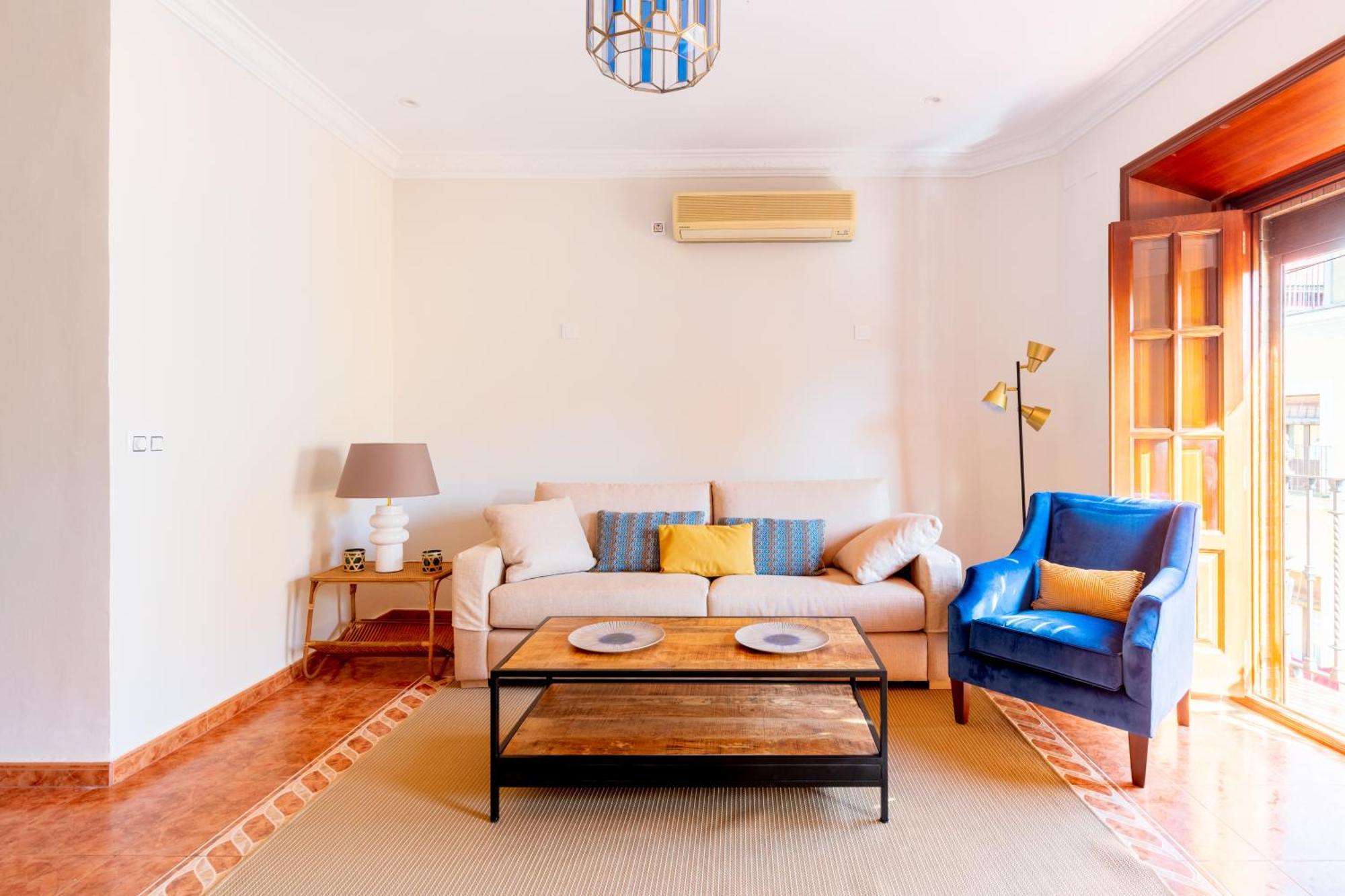 Apartment Aoa Gardens Family House Seville