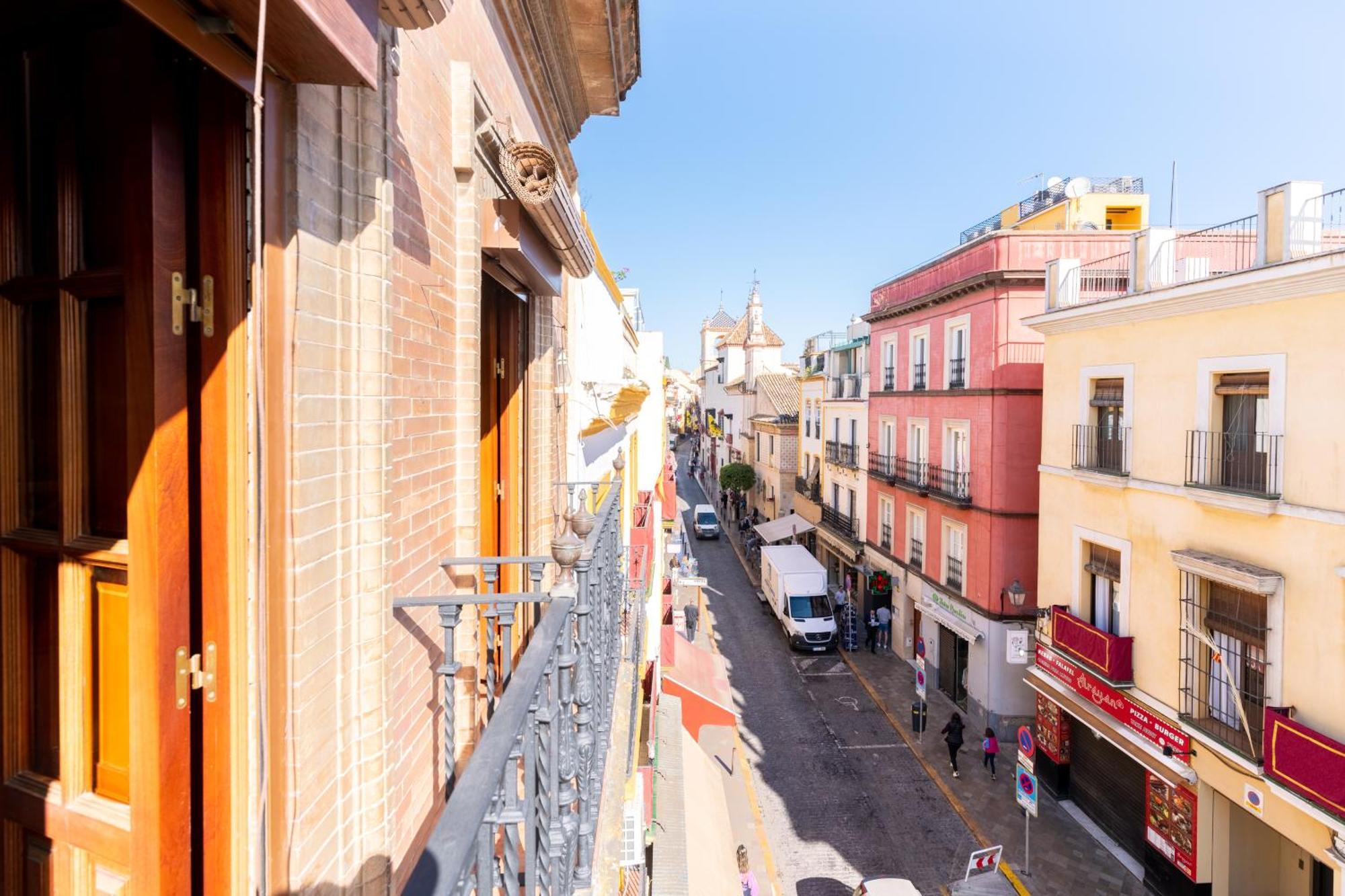 Aoa Gardens Family House Apartament Sevilla