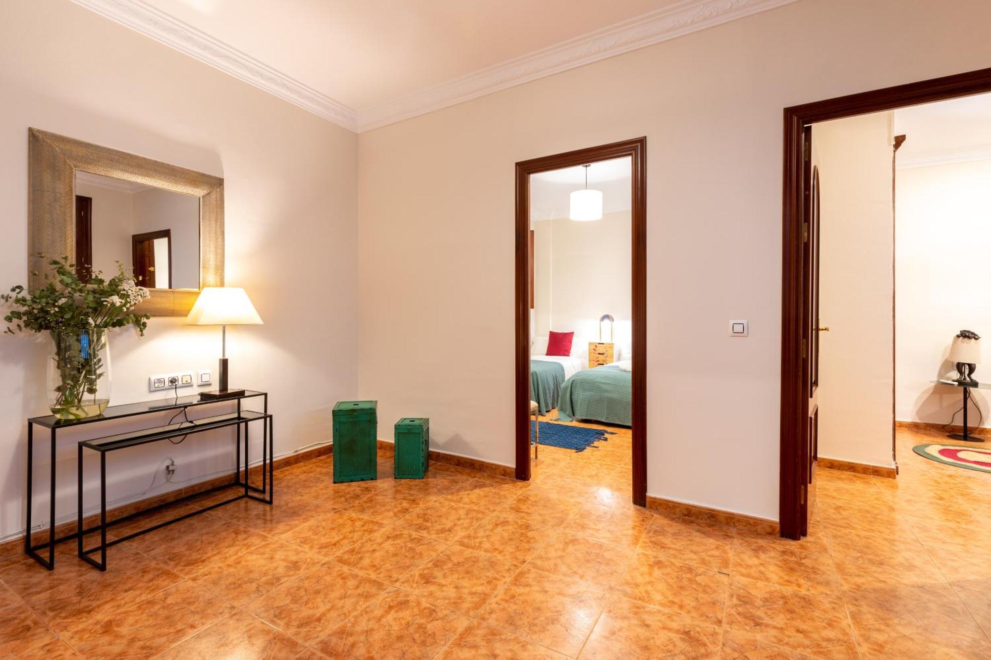 Apartament Aoa Gardens Family House Sevilla